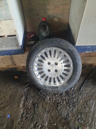 Ruedas con llantas185-60-15