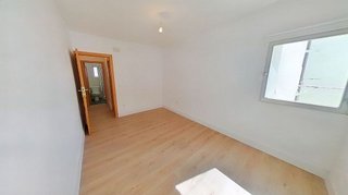Piso en venta en Pueblo Nuevo en Madrid