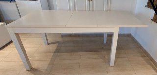 Mesa de Comedor Extensible Blanca Ikea con 3 silla