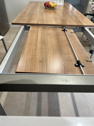Mesa madera y metal gris