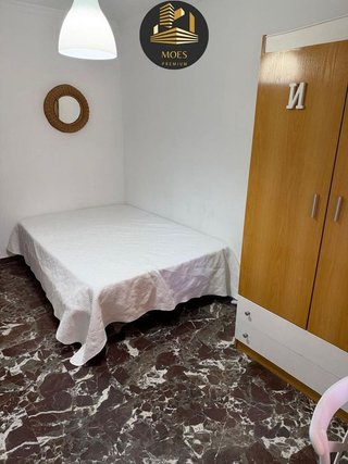 Piso en venta en Zona Hospital en Linares