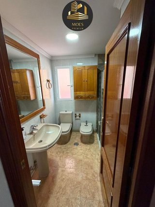 Piso en venta en Zona Hospital en Linares
