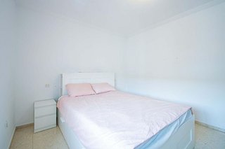 Piso en venta en Tres Huertas - El Torrejón - El Cerezo en Sevilla
