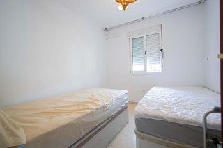 Piso en venta en Tres Huertas - El Torrejón - El Cerezo en Sevilla