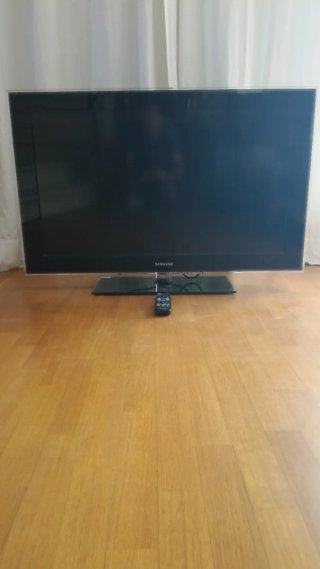 TV Samsung 40 HDMI con mando. No es Smart TV