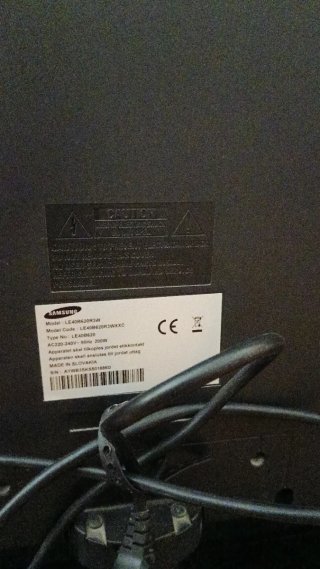 TV Samsung 40 HDMI con mando. No es Smart TV