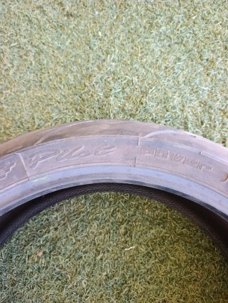 Cubierta de moto Michelin pilop power 180/55zp17