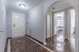 Piso en venta en Bola de Oro - Serrallo en Granada