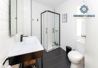 Piso en venta en Camino de Ronda - Rosaleda en Granada