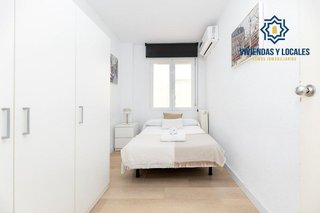 Piso en venta en Camino de Ronda - Rosaleda en Granada