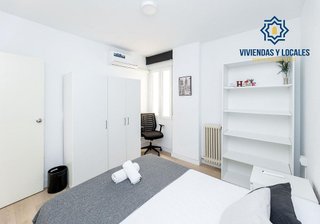 Piso en venta en Camino de Ronda - Rosaleda en Granada
