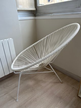 Silla de diseño Acapulco blanca