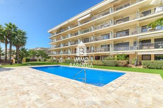 Piso en venta en Salatar en Roses