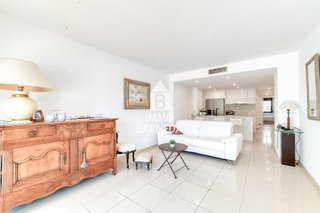 Piso en venta en Salatar en Roses
