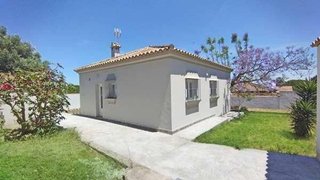 Chalet en venta en Las Lagunas - Campano en Chiclana de la Frontera