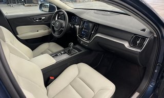 Volvo V60 D3-Momentum 150CV Manual | Techo | Cuero