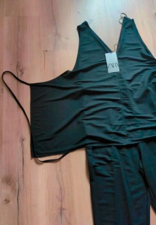 Mono negro Zara