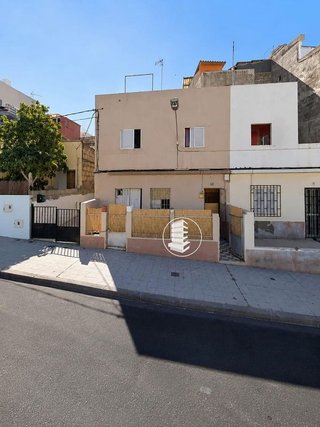 Casa en venta en Santa Clara - Las Delicias - Mayorazgo en Santa Cruz de Tenerife