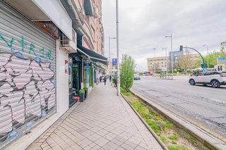 Local comercial en venta en Pajaritos - Plaza de Toros en Granada