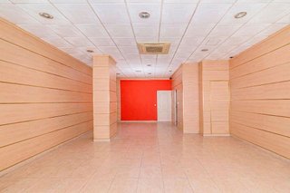 Local comercial en venta en Pajaritos - Plaza de Toros en Granada