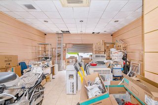 Local comercial en venta en Pajaritos - Plaza de Toros en Granada