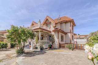 Chalet en venta en Cabanillas del Campo