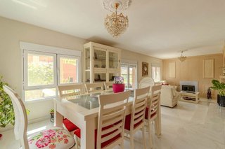 Chalet en venta en Cabanillas del Campo