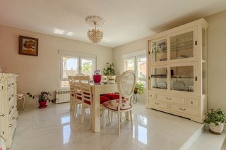 Chalet en venta en Cabanillas del Campo