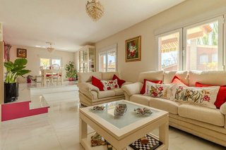 Chalet en venta en Cabanillas del Campo
