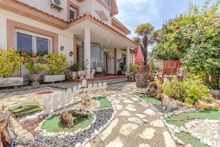 Chalet en venta en Cabanillas del Campo