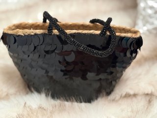 Bolsos de mano con abalorios