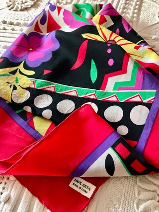 Foulard de seda multicolor
