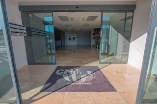 Oficina en alquiler en El Barral Ferial en Coslada