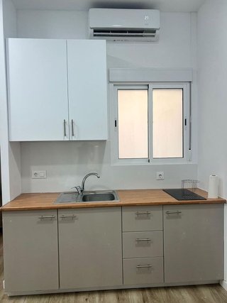 Estudio en alquiler en Camí fondo en Valencia