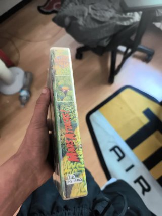 VHS Mars Attacks Precintado Coleccionista