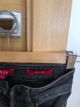 Pantalón vaquero mujer Guess negro