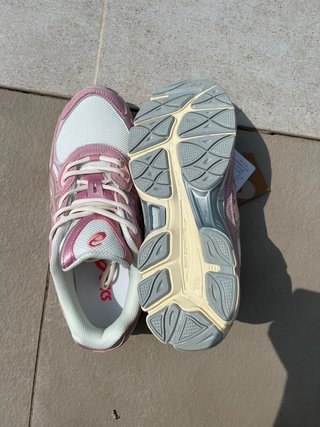 Asics Gel NYC Rosa Talla 44