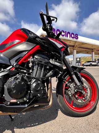 Kawasaki Z900 A2 Naked 2024