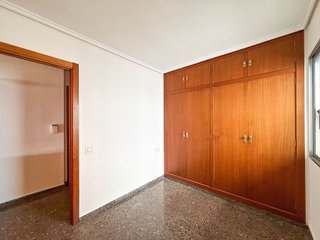 Piso en venta en Camí fondo en Valencia