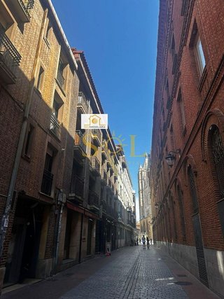 Piso en venta en Casco Antiguo en León