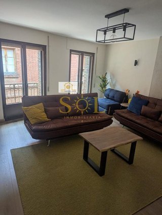 Piso en venta en Casco Antiguo en León