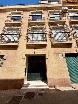 Piso en venta en Plaza de Toros - Santa Rita en Almería