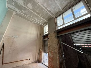 Local comercial en venta en La Roqueta en Valencia