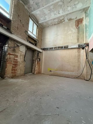 Local comercial en venta en La Roqueta en Valencia