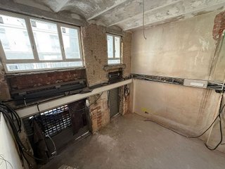 Local comercial en venta en La Roqueta en Valencia