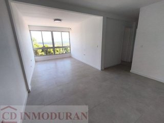 Piso en venta en Juan XXIII en Alicante