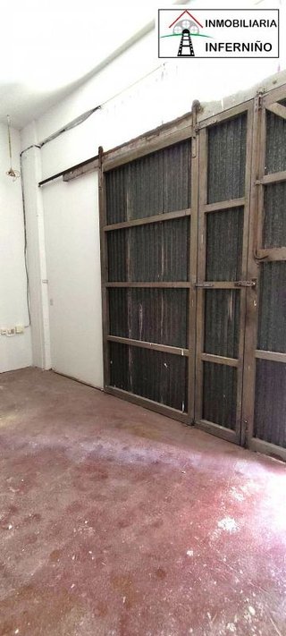 Local comercial en venta en Porta Nova en Ferrol