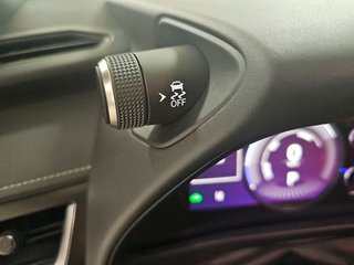 Lexus UX 2.0 250h Business