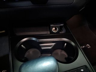 Lexus UX 2.0 250h Business