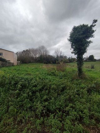 Terreno en venta en Ares